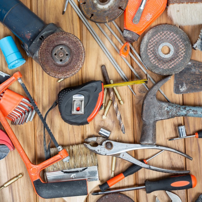 Czym jest Tool Sprawl i jak wyeliminować to zjawisko w celu zwiększenia efektywności firmy